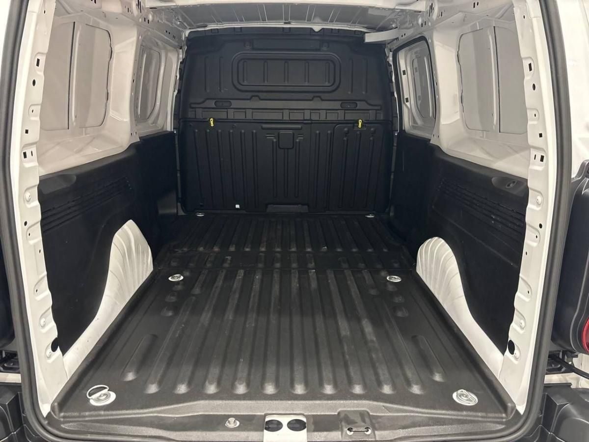 citroen-berlingo-2025-diesel-1499cc