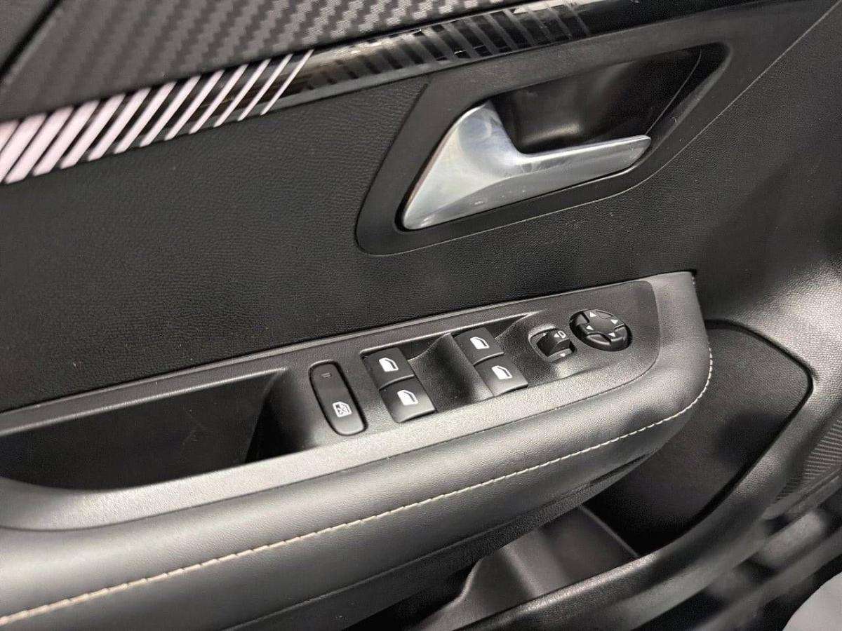 peugeot-208-2025-eletrico-1cc