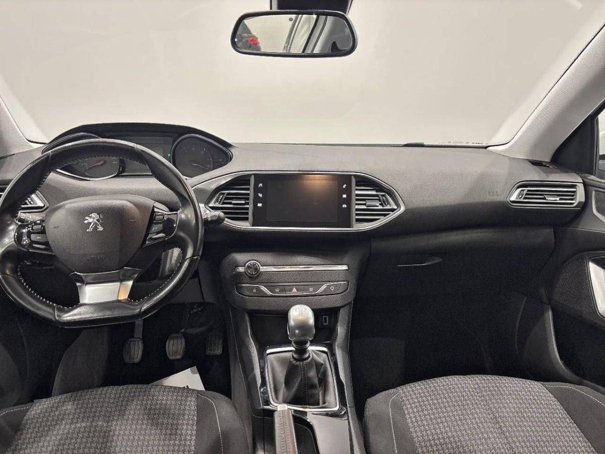 peugeot-308-2018-diesel-1499cc