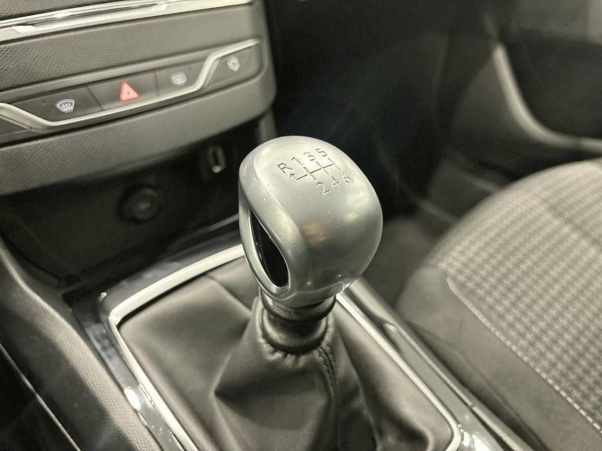 peugeot-308-2018-diesel-1499cc