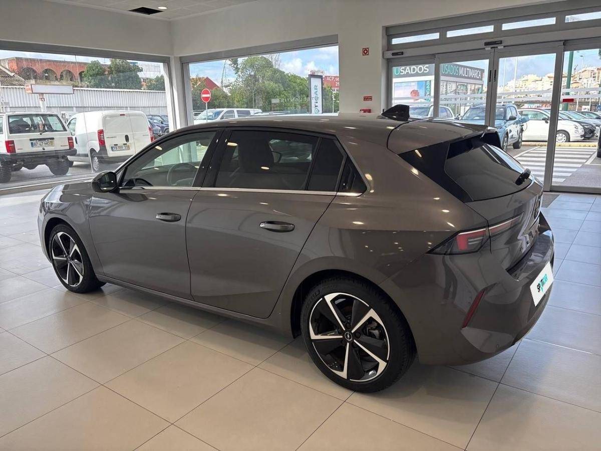 opel-astra-2023-diesel-1499cc