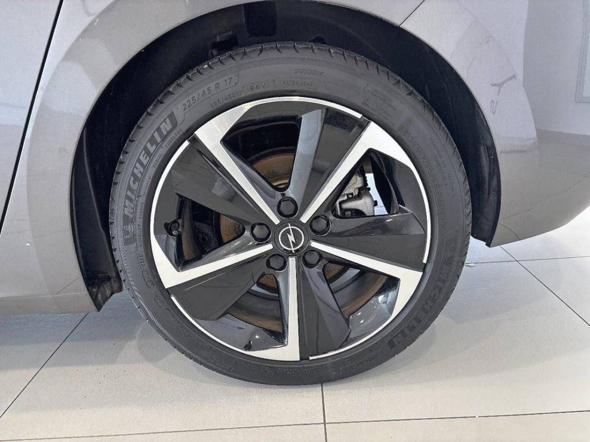 opel-astra-2023-diesel-1499cc
