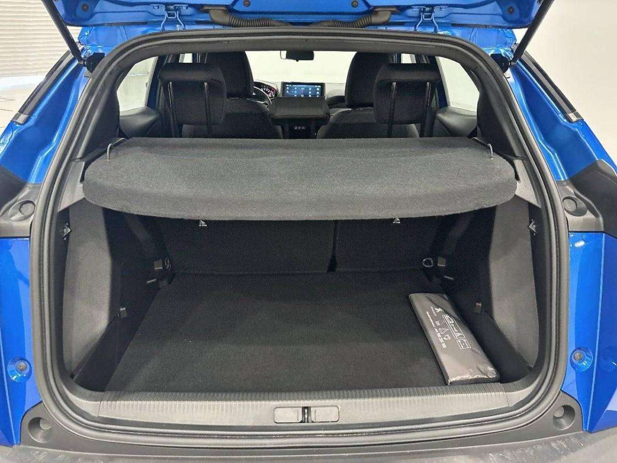 peugeot-2008-2024-gasolina-1199cc
