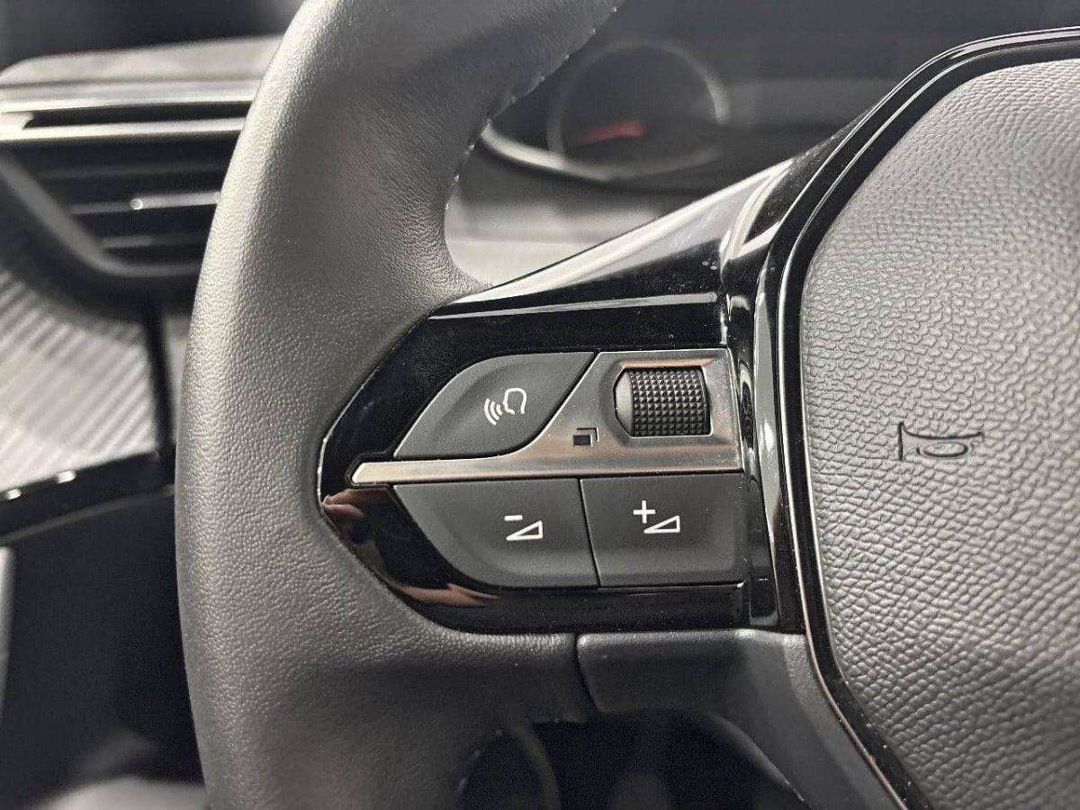 peugeot-2008-2024-gasolina-1199cc