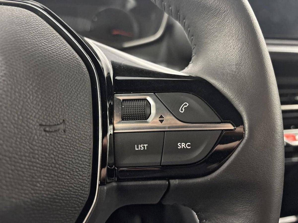 peugeot-2008-2024-gasolina-1199cc