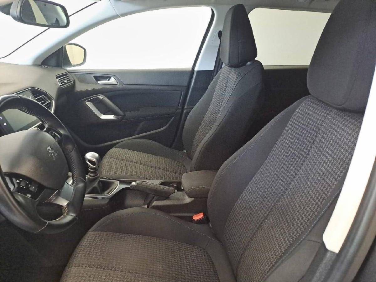 peugeot-308-2019-gasolina-1199cc