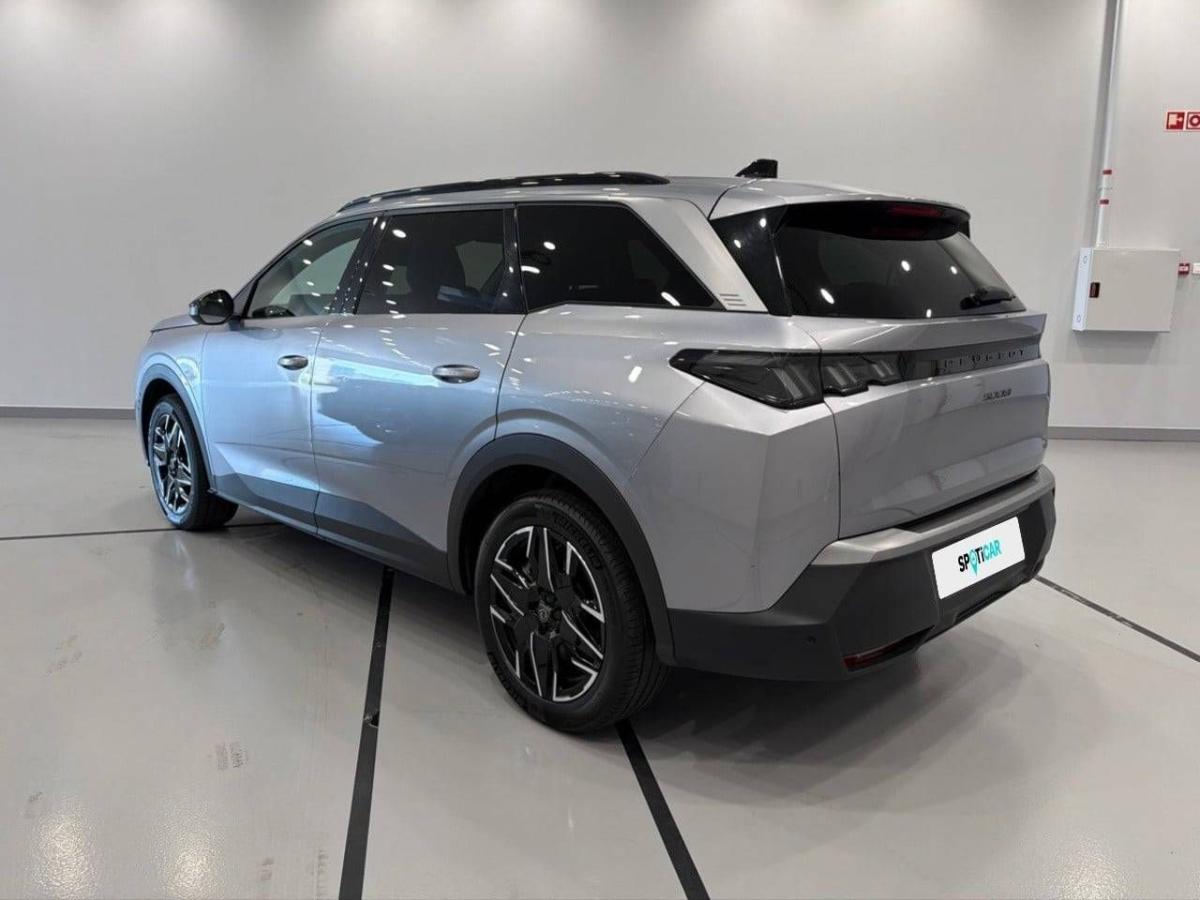 peugeot-5008-2025-gasolina-1199cc