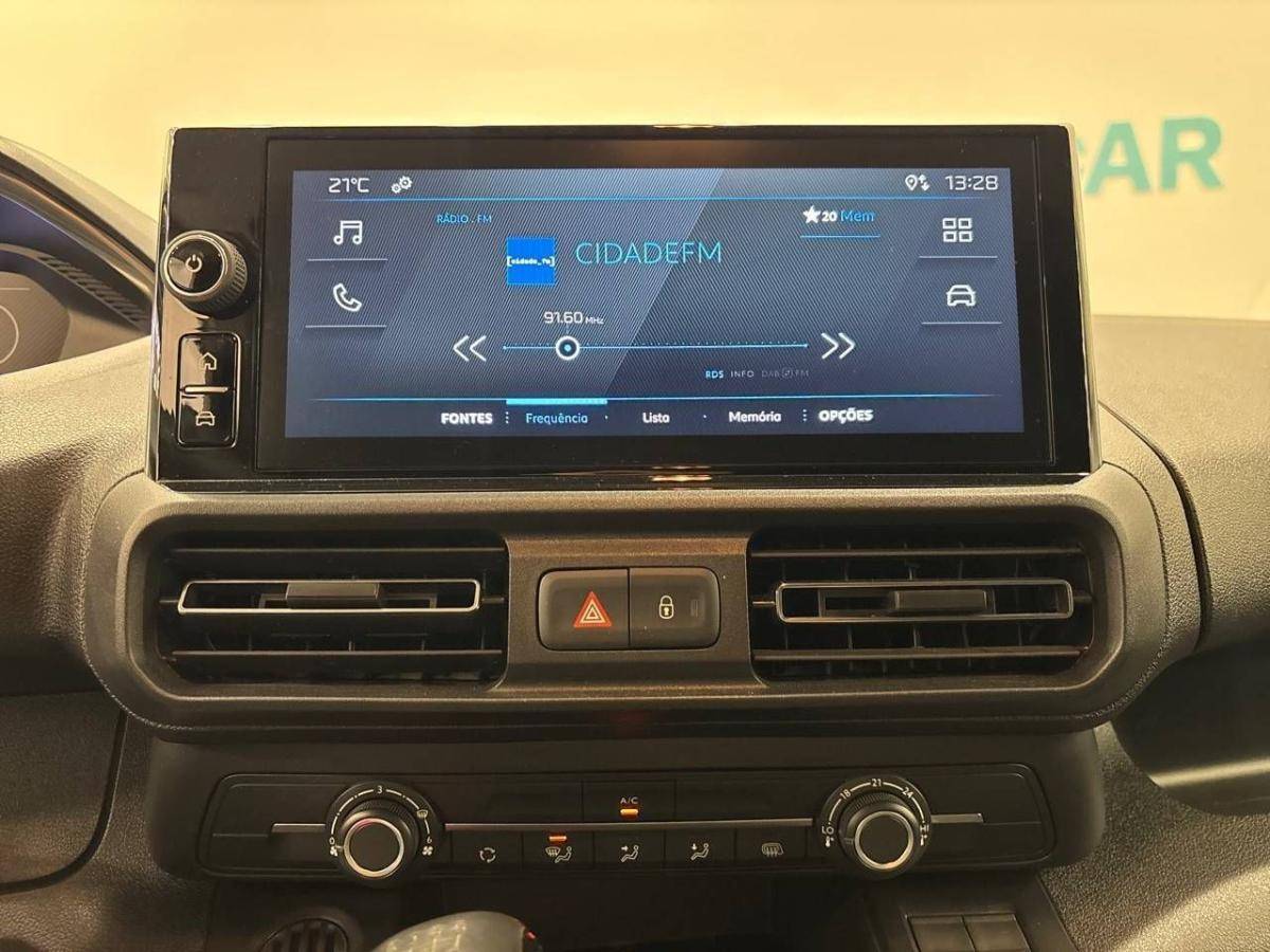 peugeot-partner-2025-diesel-1499cc