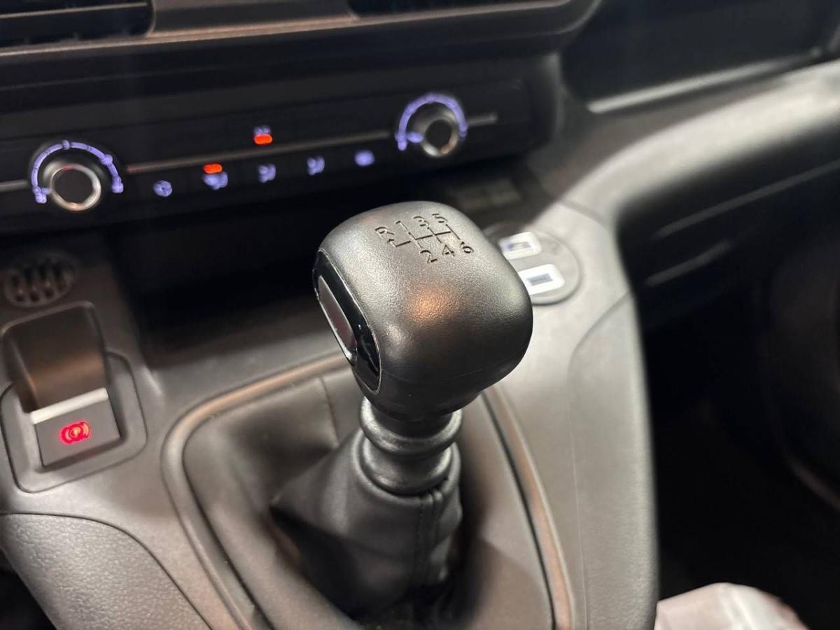 peugeot-partner-2025-diesel-1499cc