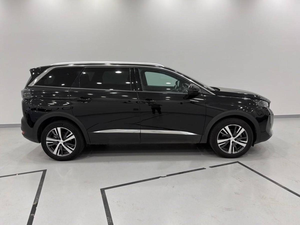 peugeot-5008-2024-diesel-1499cc