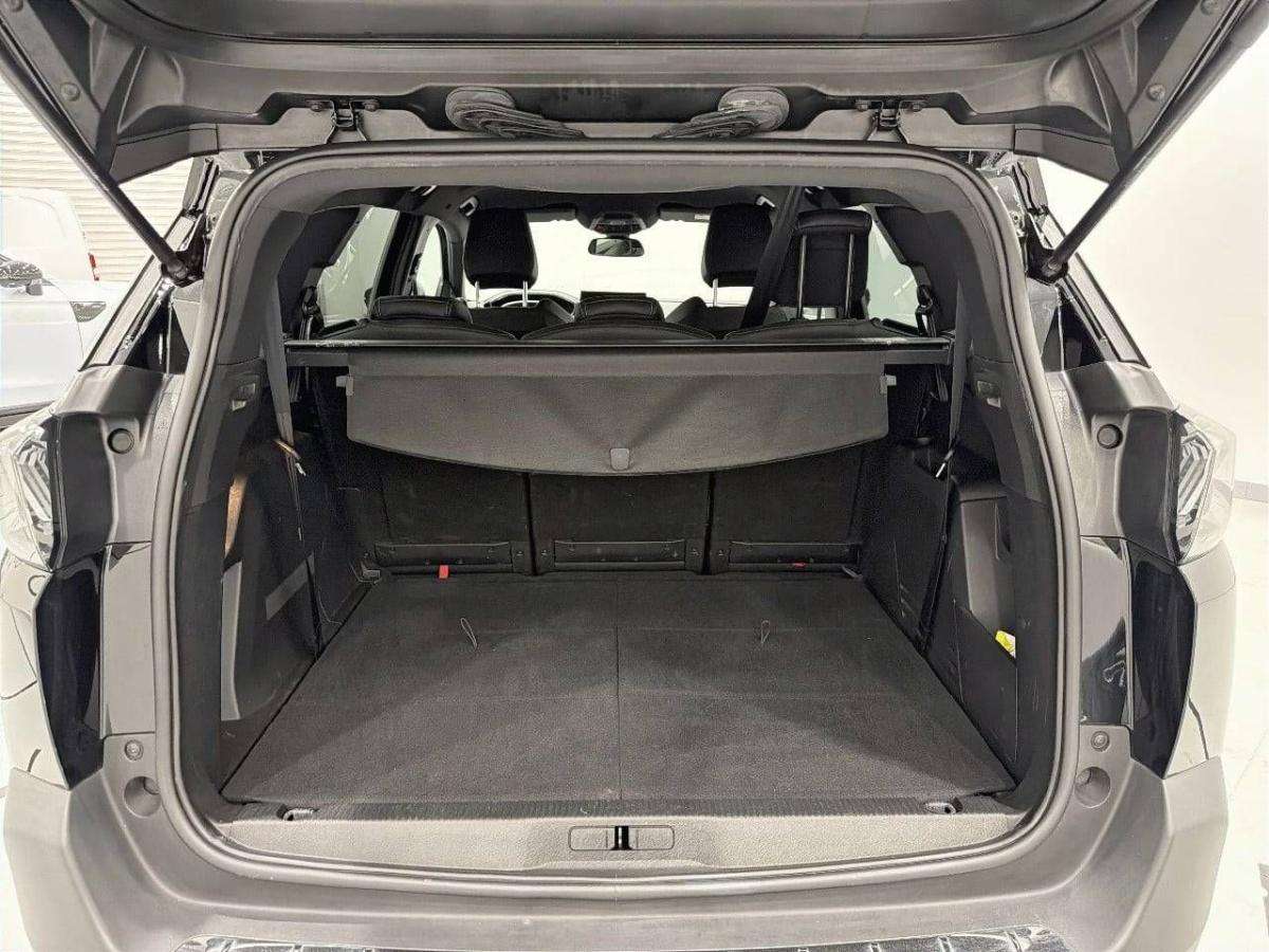 peugeot-5008-2024-diesel-1499cc