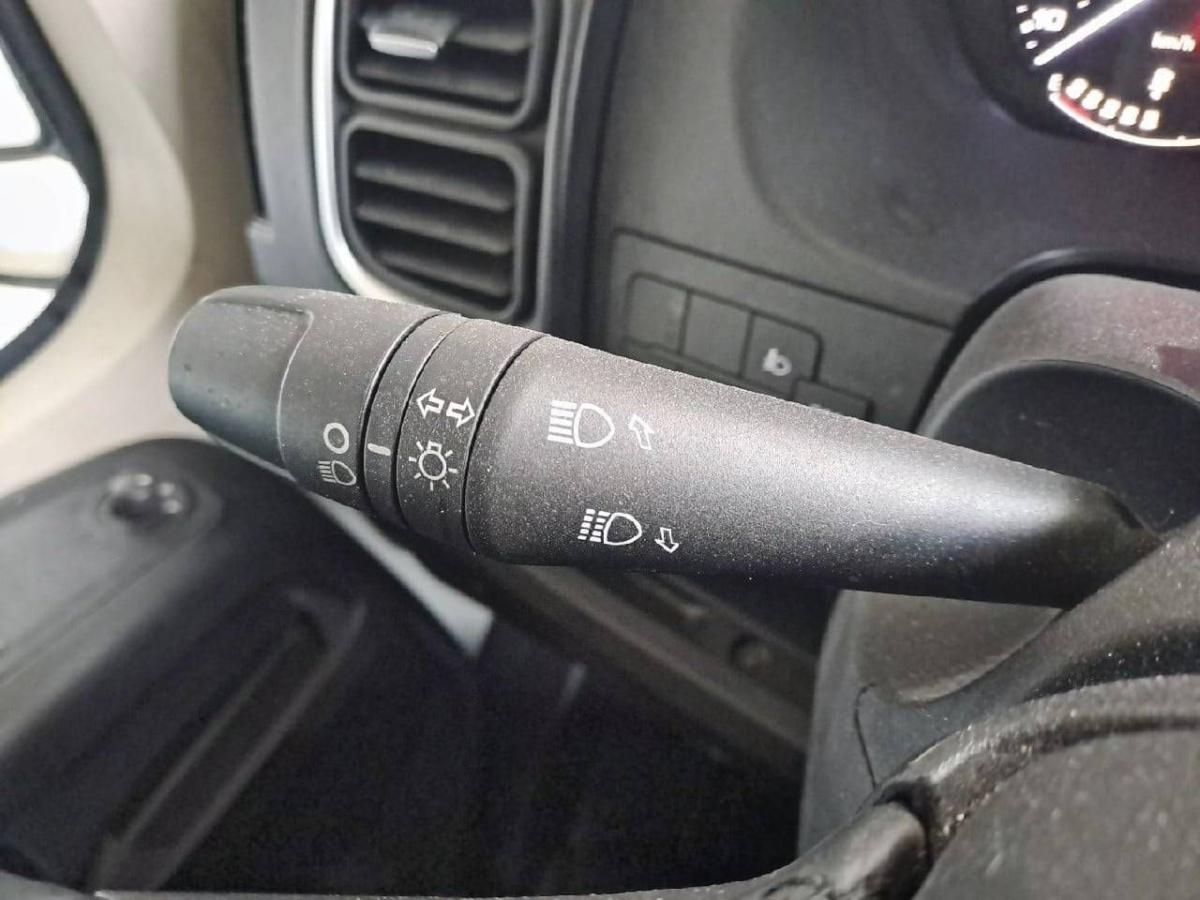 peugeot-boxer-2025-diesel-2184cc