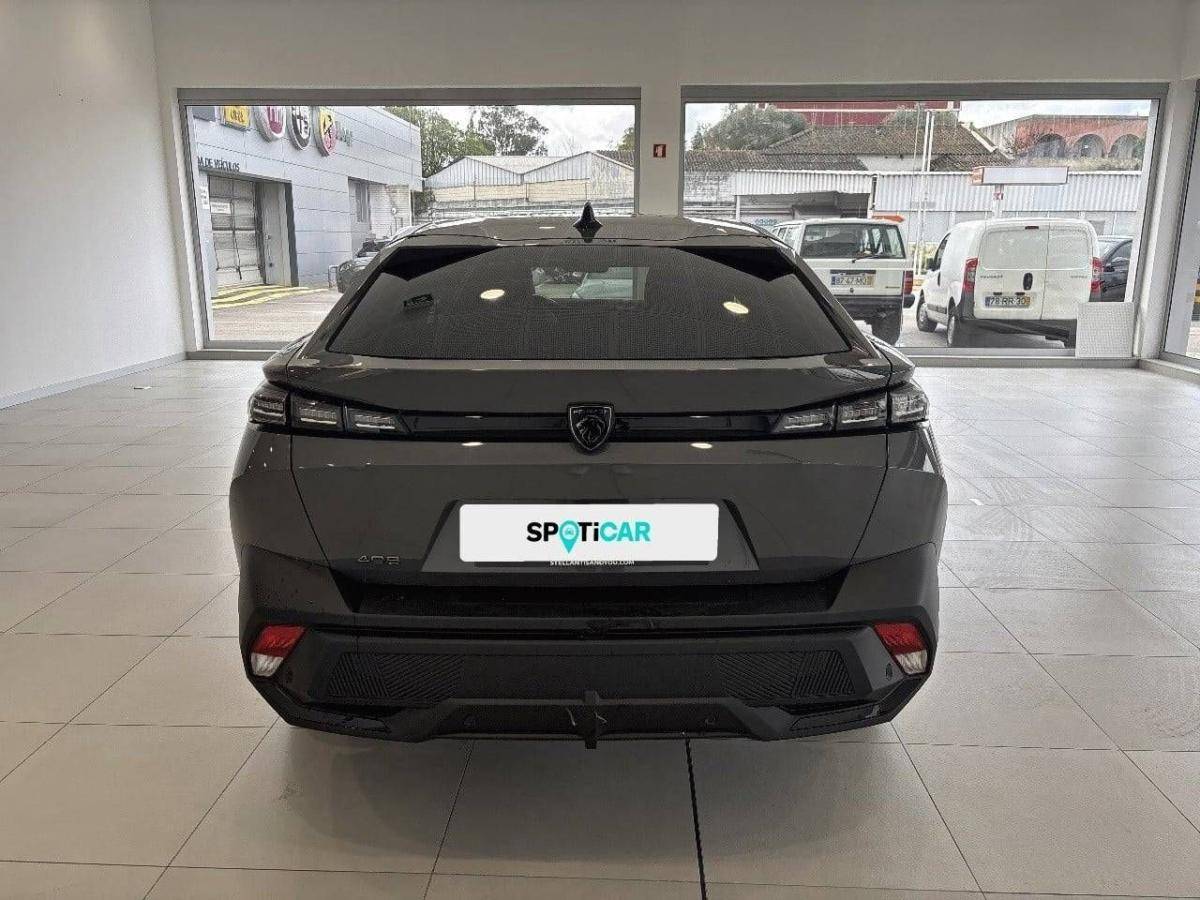 peugeot-408-2025-gasolina-1199cc