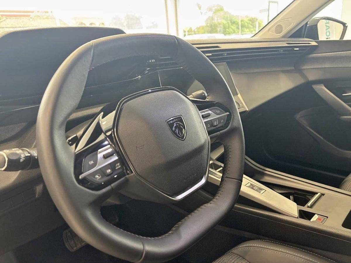 peugeot-408-2025-gasolina-1199cc