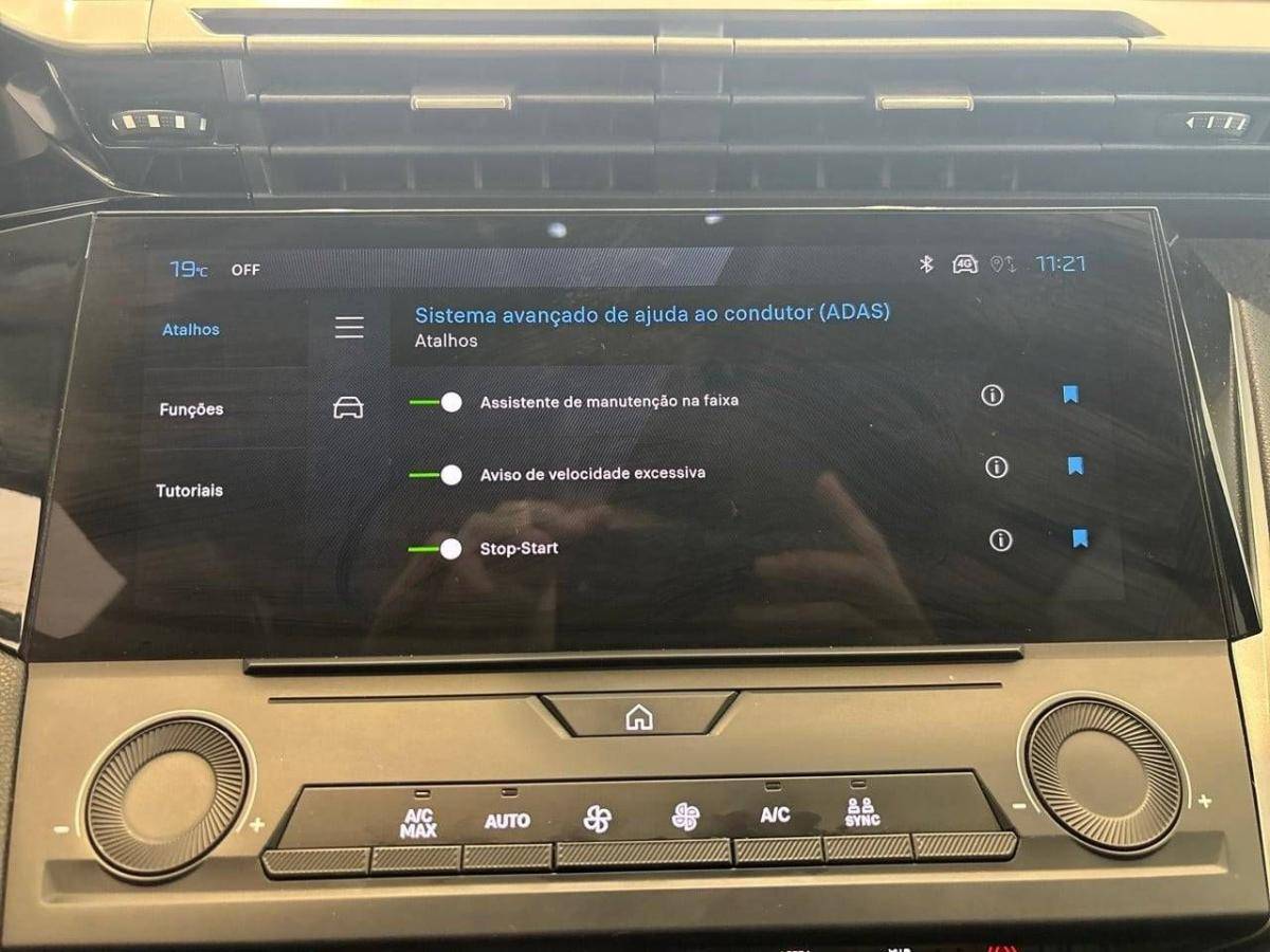 peugeot-408-2025-gasolina-1199cc