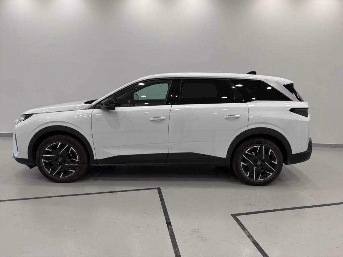 peugeot-5008-2026-gasolina-1199cc