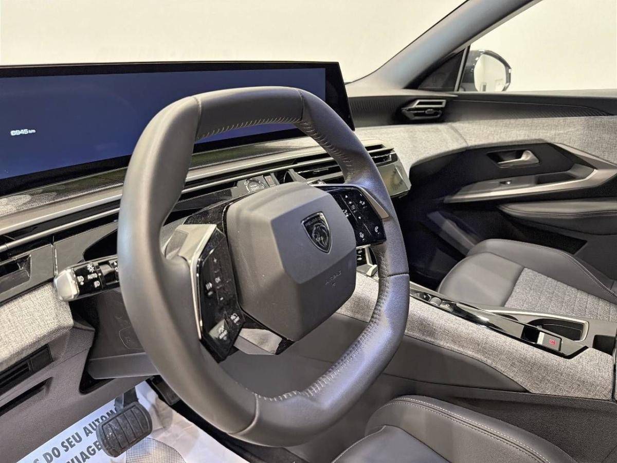 peugeot-5008-2026-gasolina-1199cc
