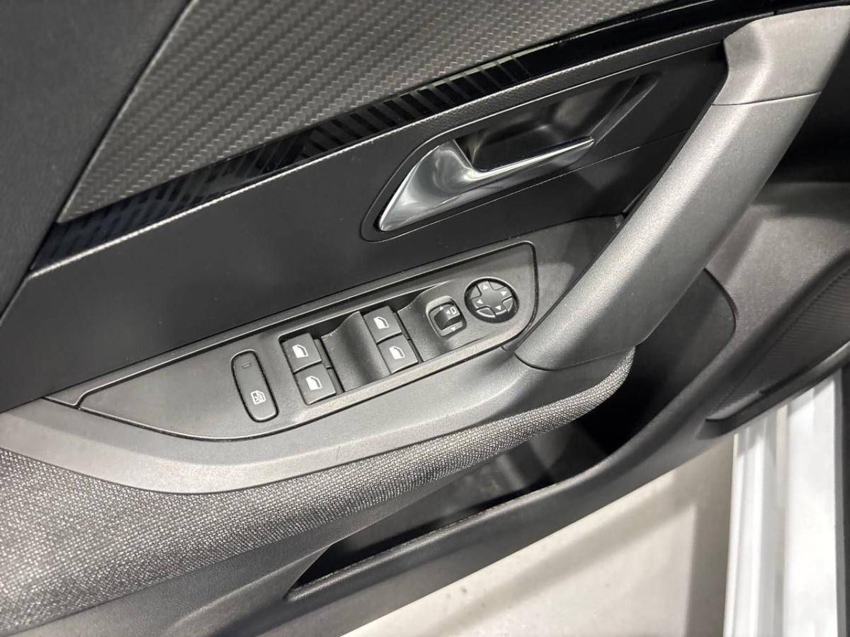 peugeot-2008-2025-gasolina-1199cc