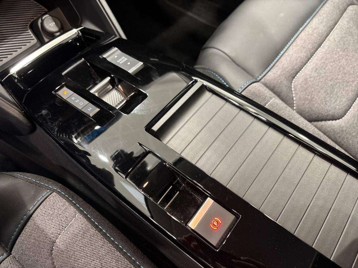 citroen-c4-2023-diesel-1499cc