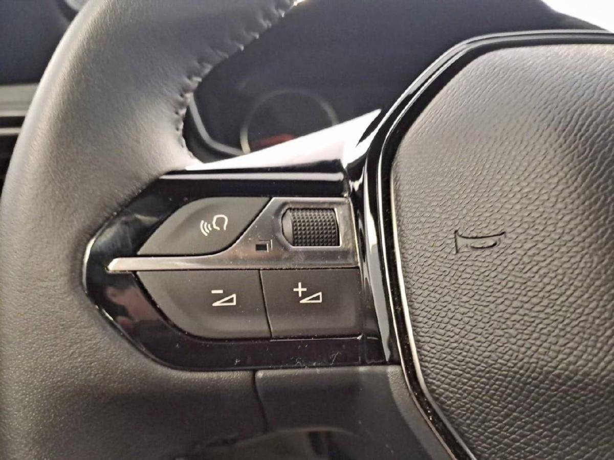 peugeot-2008-2025-gasolina-1199cc