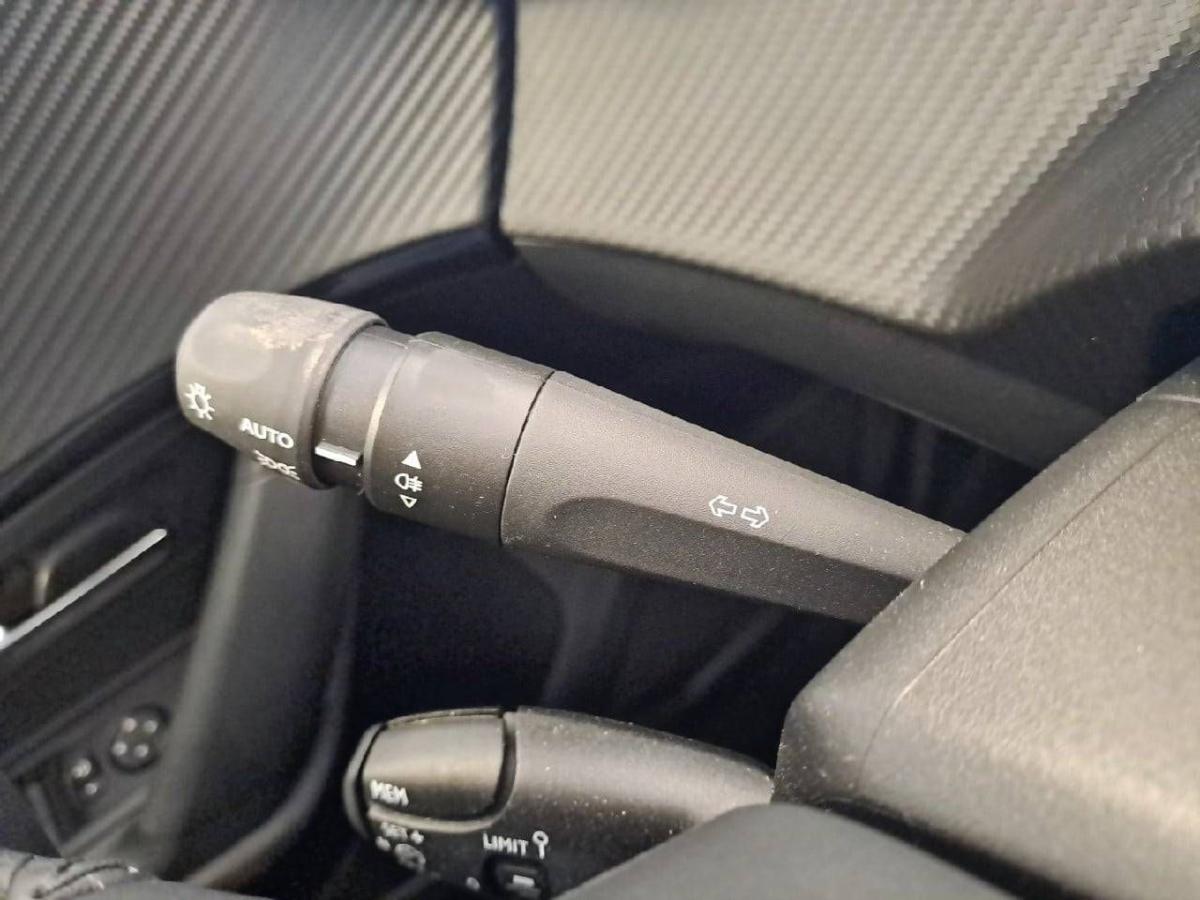 peugeot-2008-2025-gasolina-1199cc
