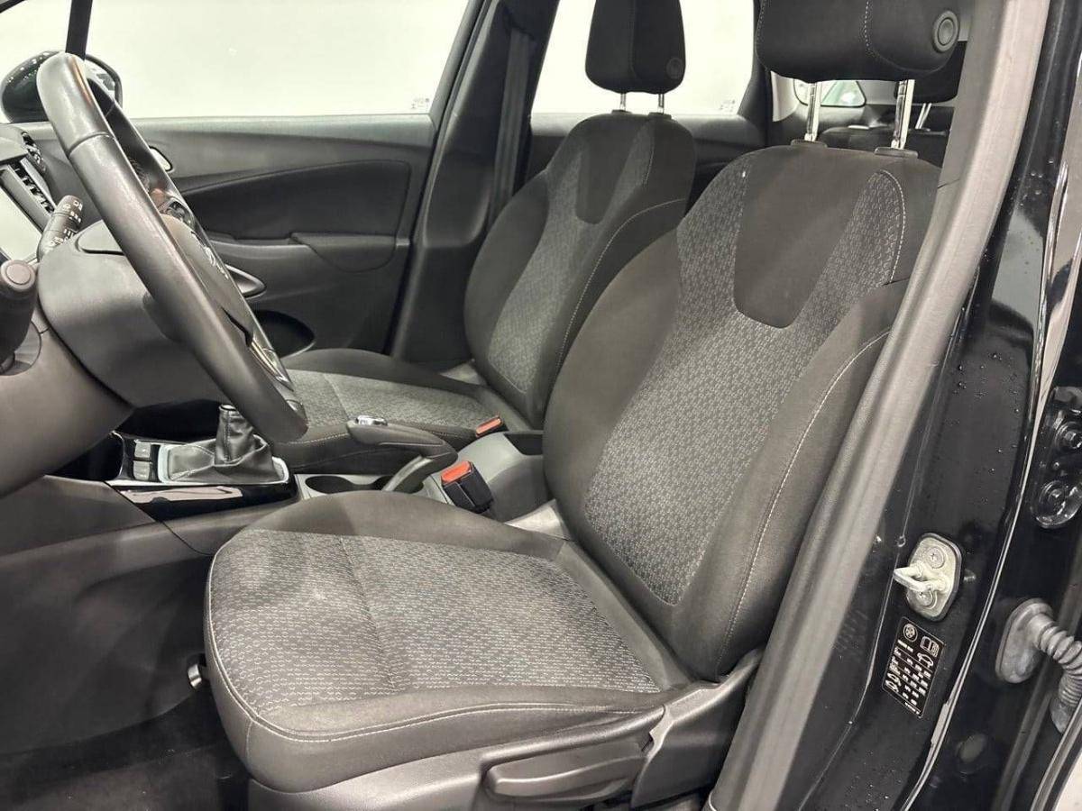 opel-crossland-2023-diesel-1499cc