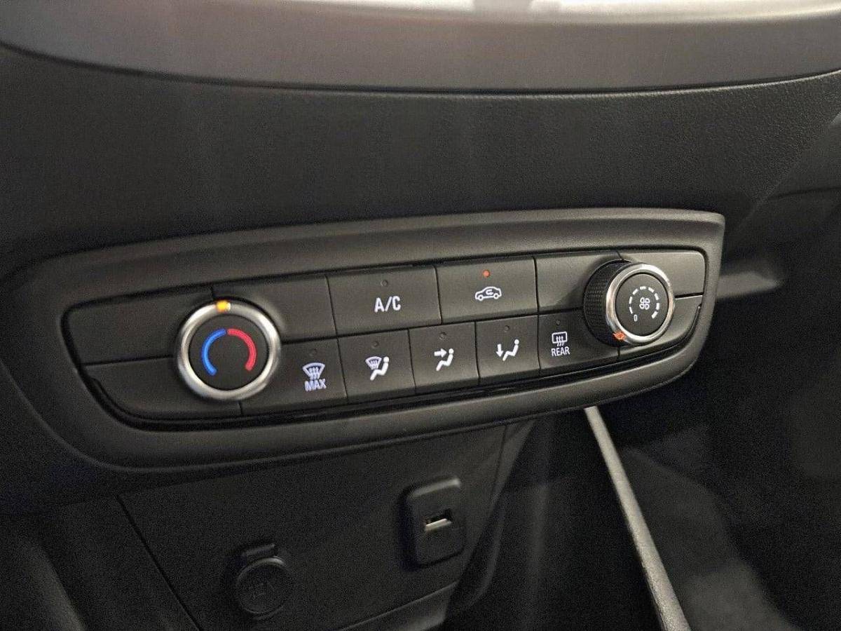 opel-crossland-2023-diesel-1499cc