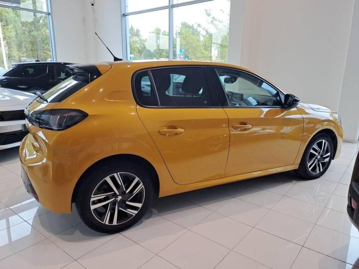 peugeot-208-2023-gasolina-1199cc