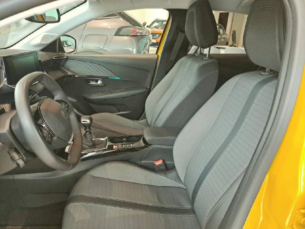 peugeot-208-2023-gasolina-1199cc