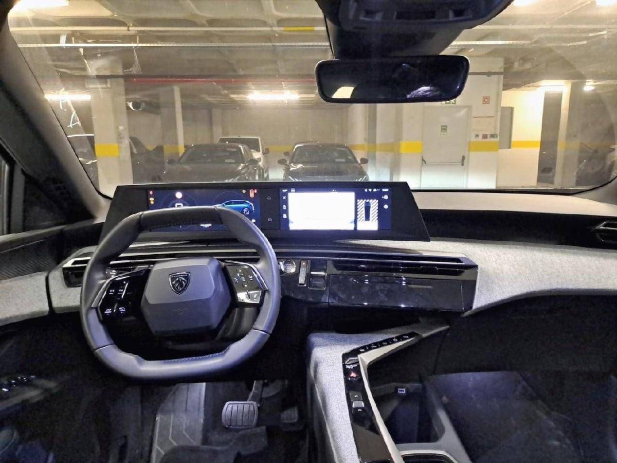 peugeot-5008-2025-gasolina-1199cc