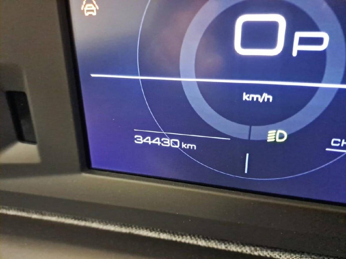 peugeot-5008-2025-gasolina-1199cc