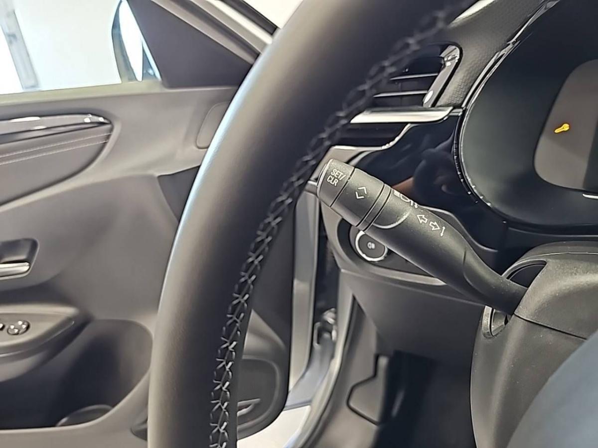opel-corsa-2023-gasolina-1199cc