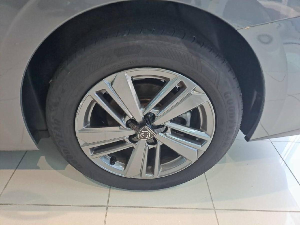 peugeot-308-2024-gasolina-1199cc