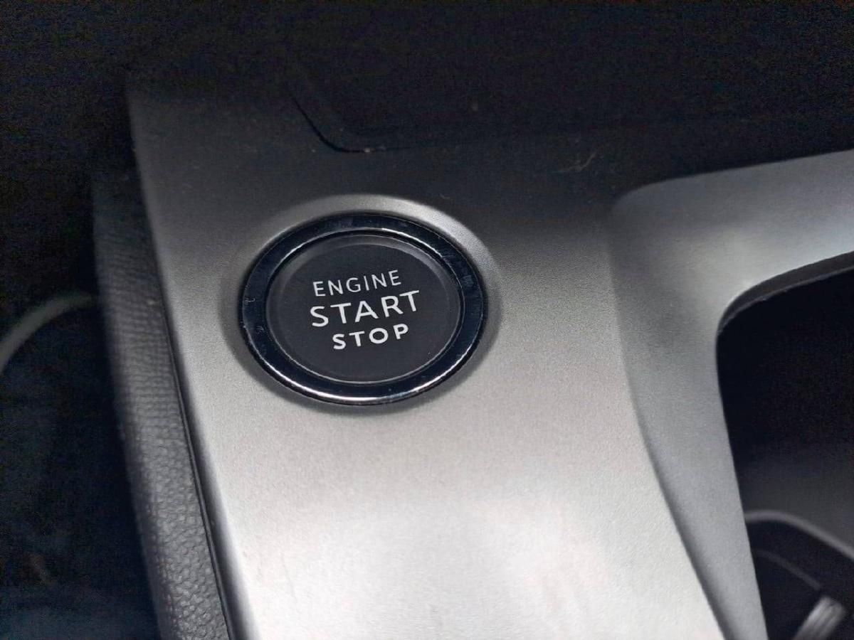 peugeot-308-2024-gasolina-1199cc