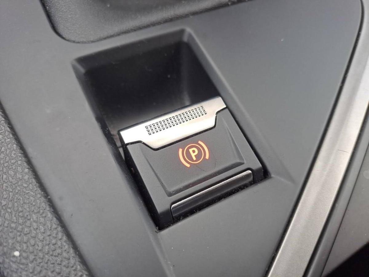 peugeot-308-2024-gasolina-1199cc