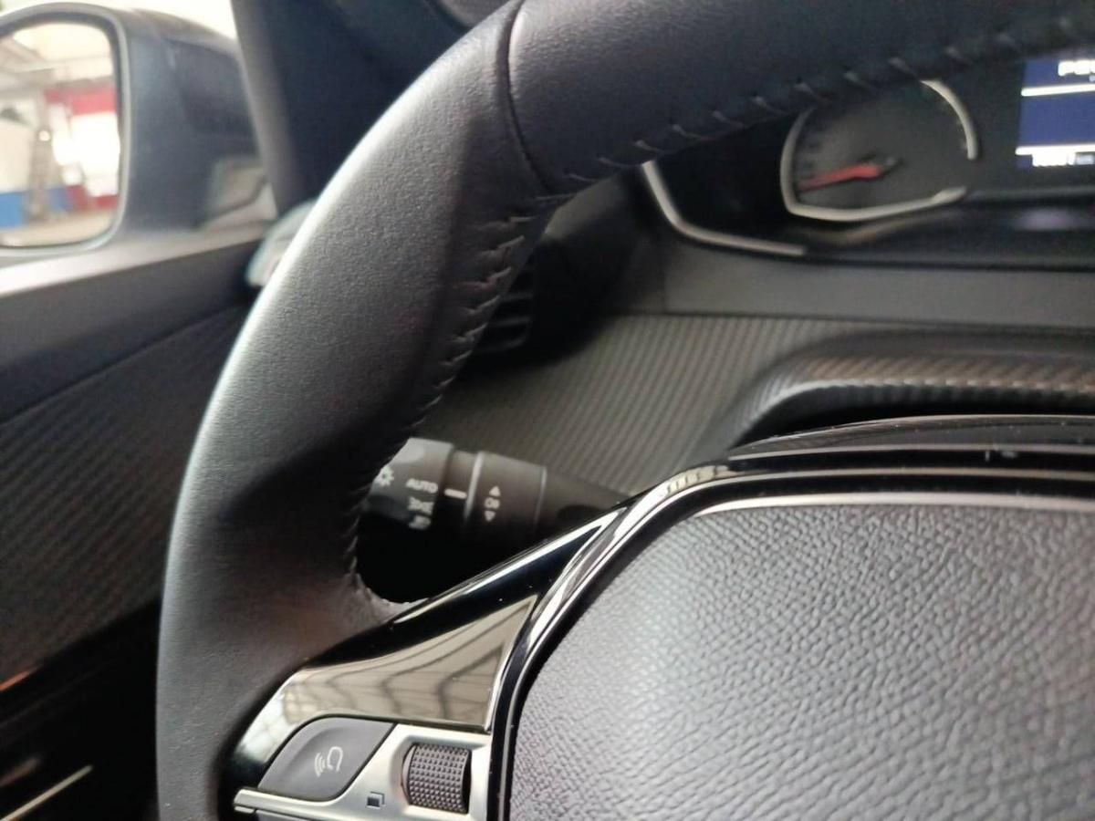 peugeot-2008-2025-gasolina-1199cc