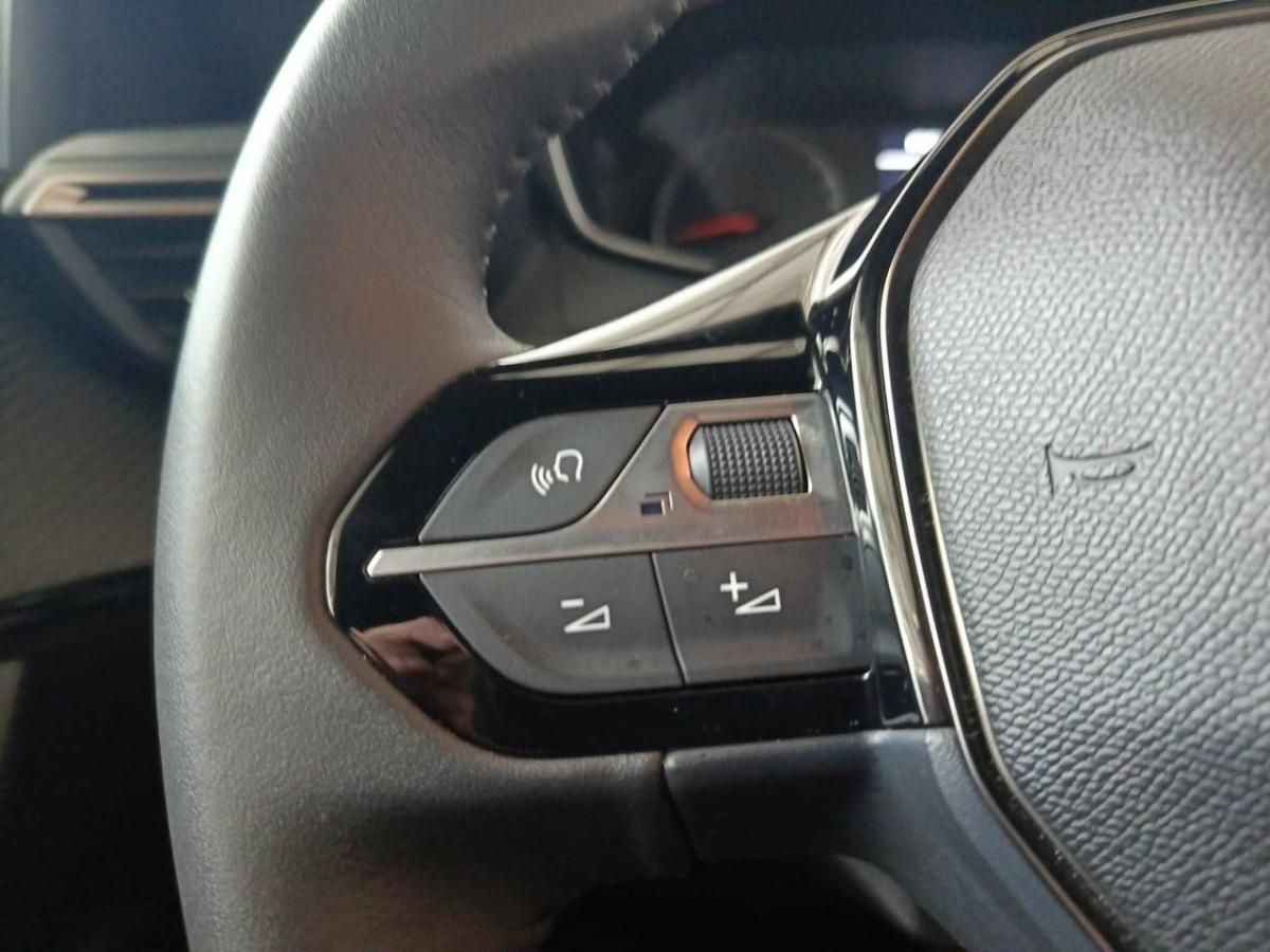 peugeot-2008-2025-gasolina-1199cc