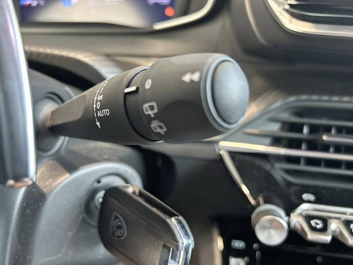 peugeot-2008-2025-gasolina-1199cc