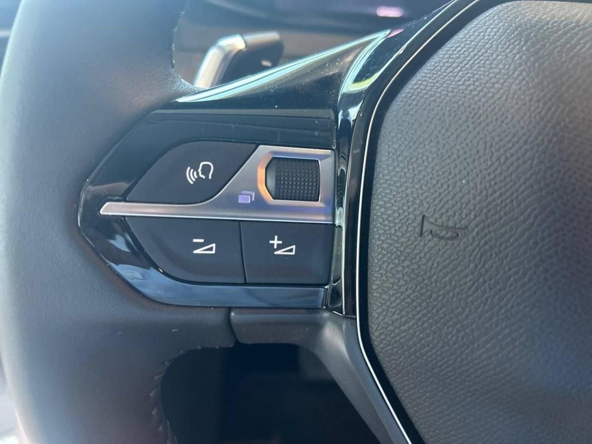 peugeot-208-2025-gasolina-1199cc