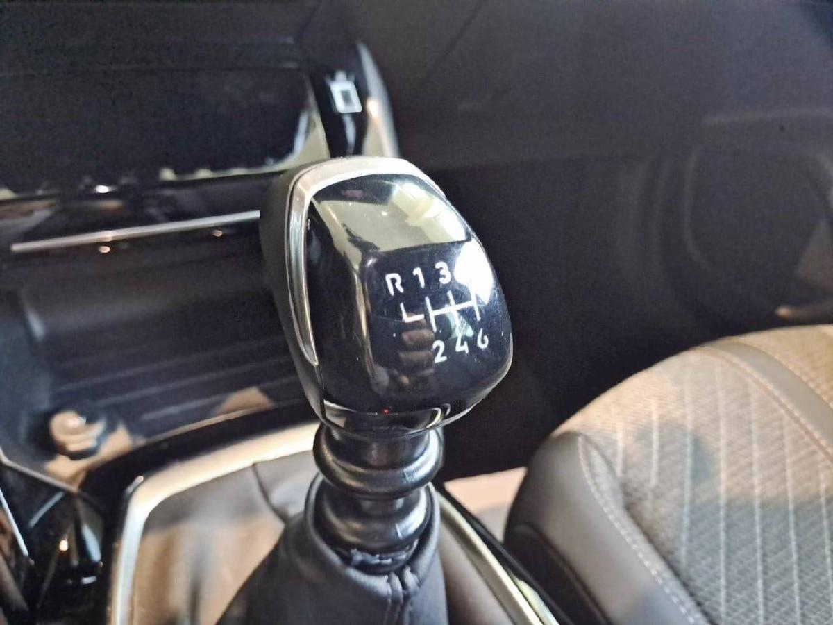 peugeot-2008-2025-gasolina-1199cc