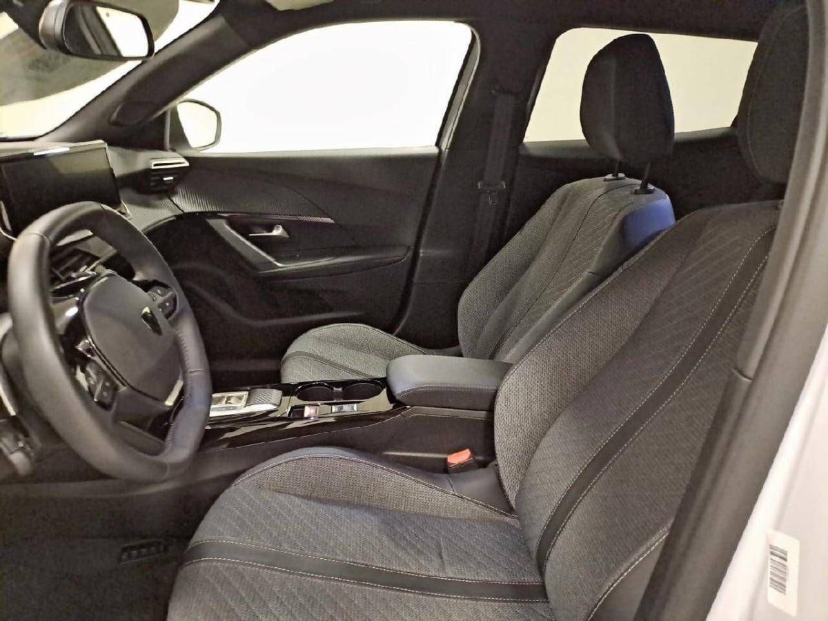 peugeot-2008-2025-gasolina-1199cc