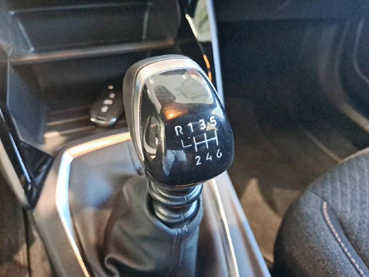peugeot-2008-2025-gasolina-1199cc