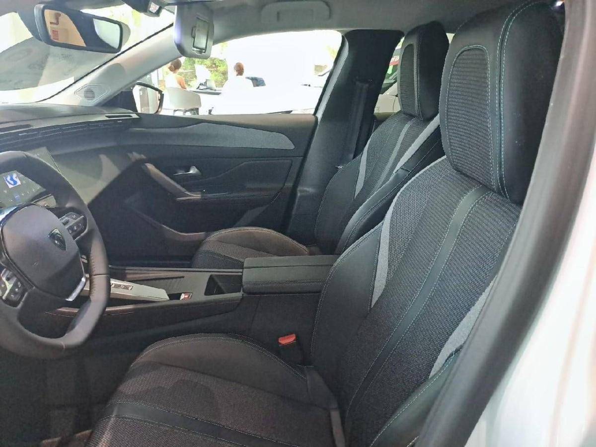 peugeot-308-2025-gasolina-1199cc
