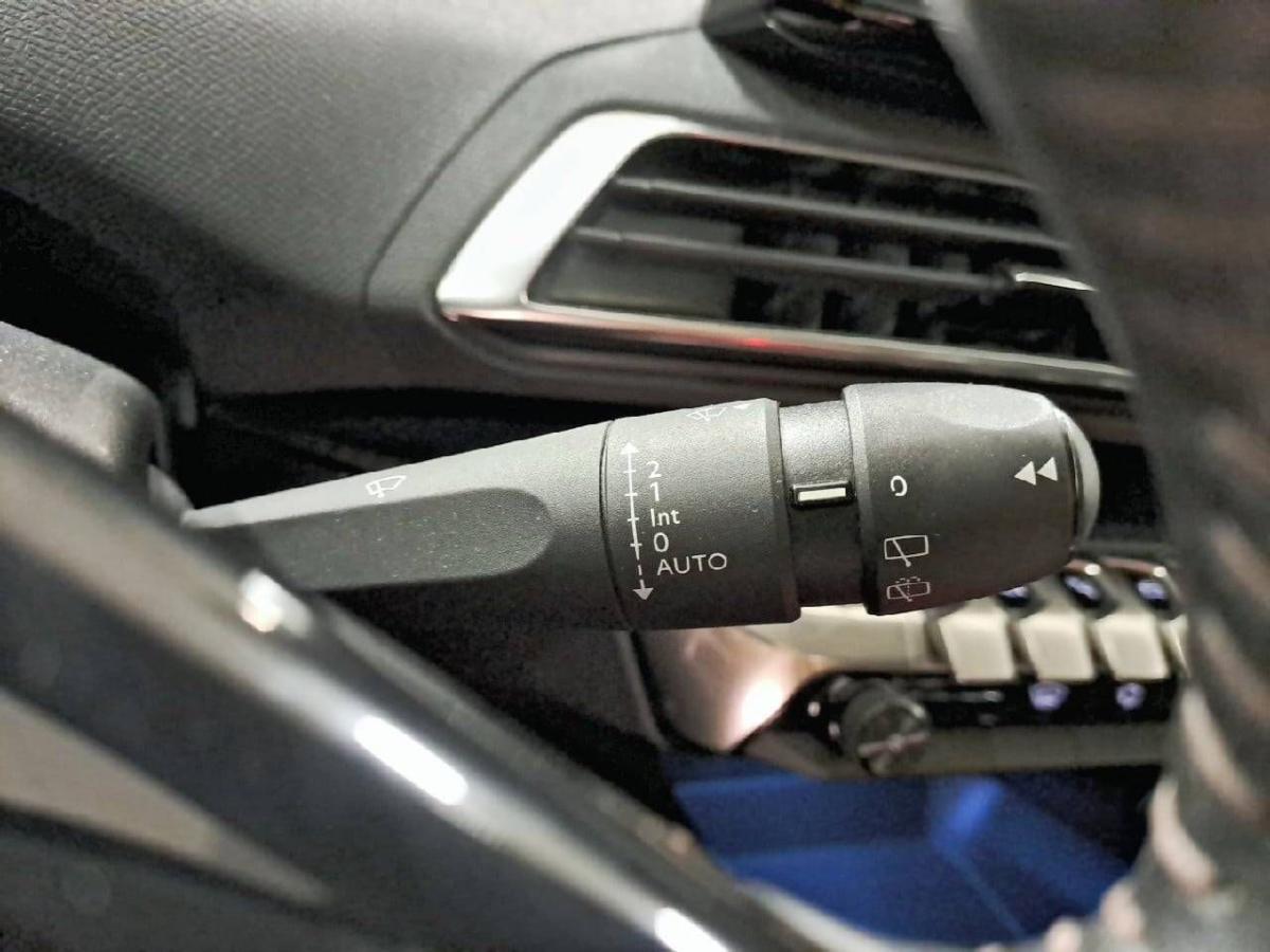 peugeot-3008-2022-diesel-1499cc