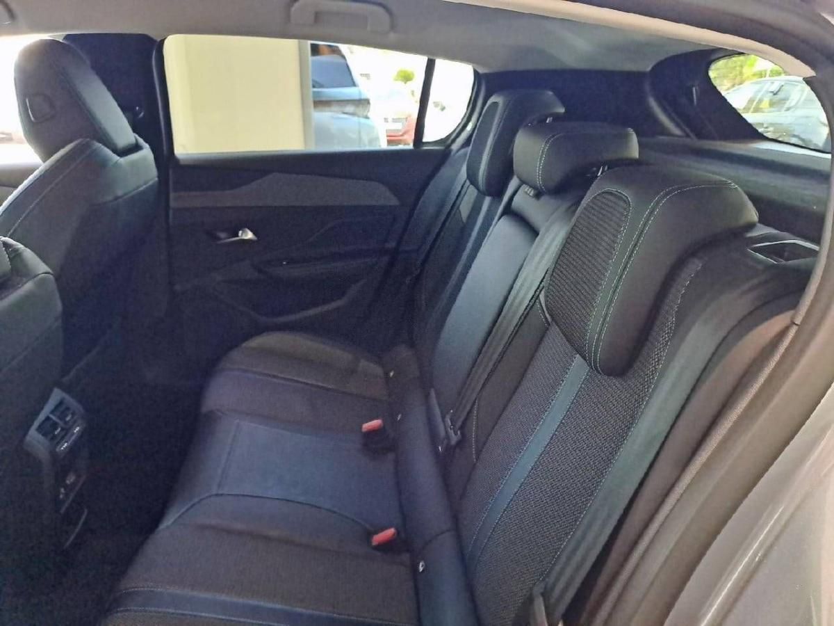 peugeot-308-2022-gasolina-1199cc