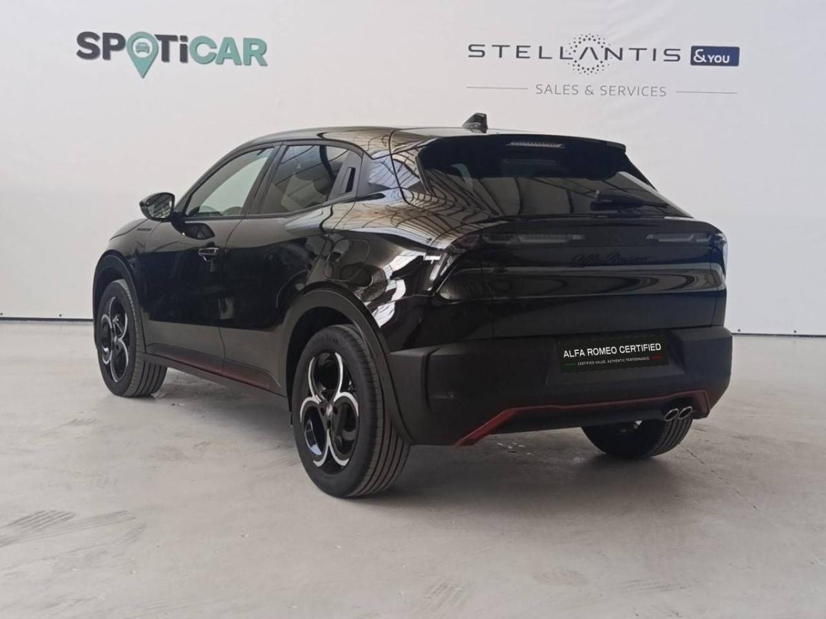 alfa-romeo-junior-2025-hibrido-a-gasolina-1199cc