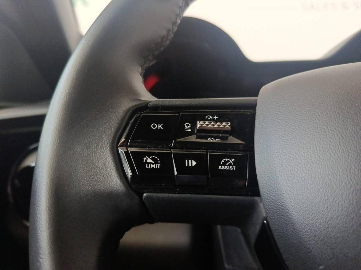 alfa-romeo-junior-2025-hibrido-a-gasolina-1199cc