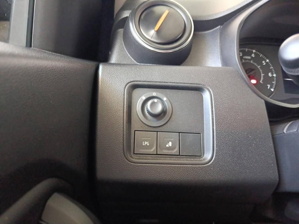 dacia-duster-2022-gpl-999cc