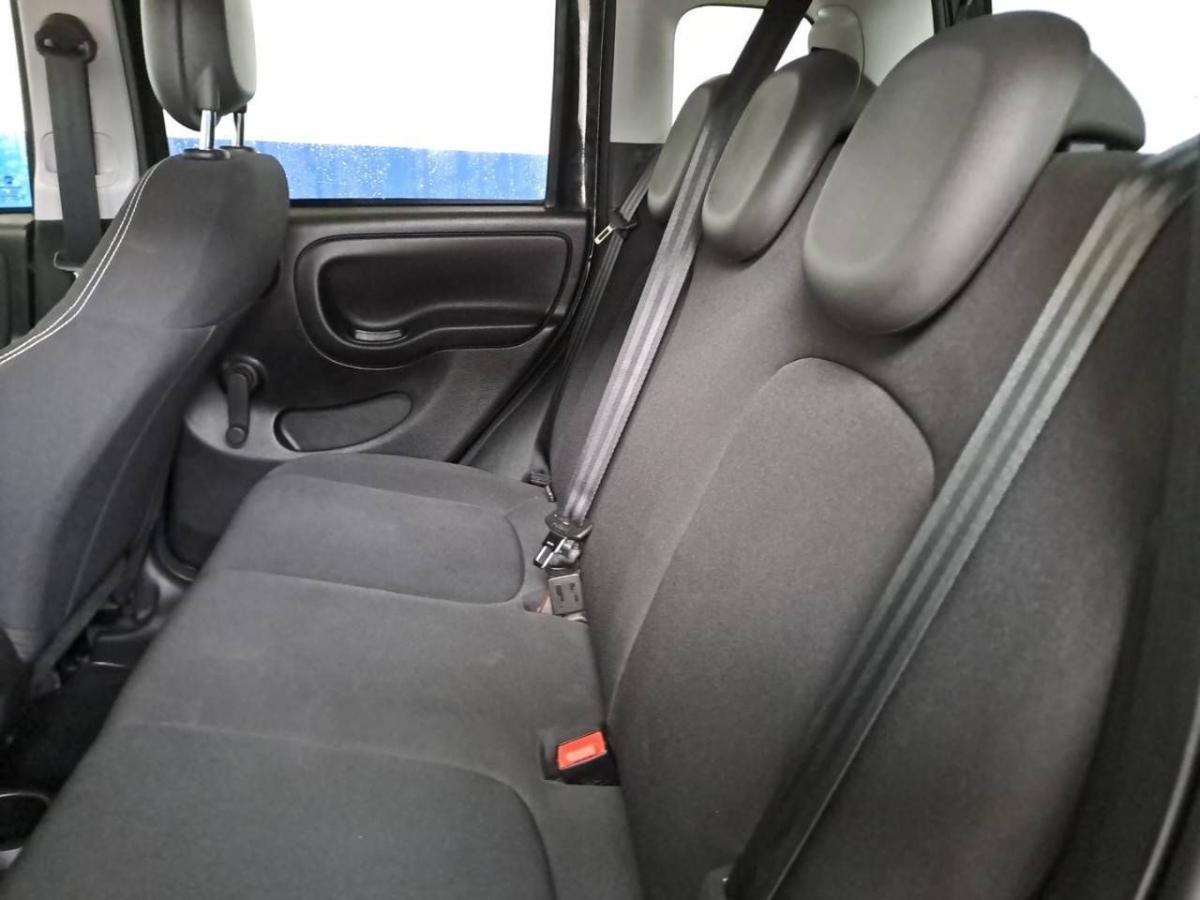 fiat-panda-2024-hibrido-a-gasolina-999cc