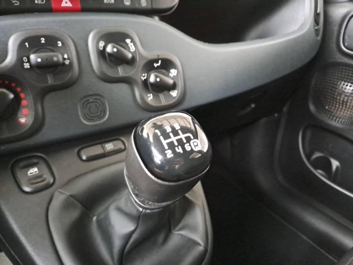 fiat-panda-2024-hibrido-a-gasolina-999cc